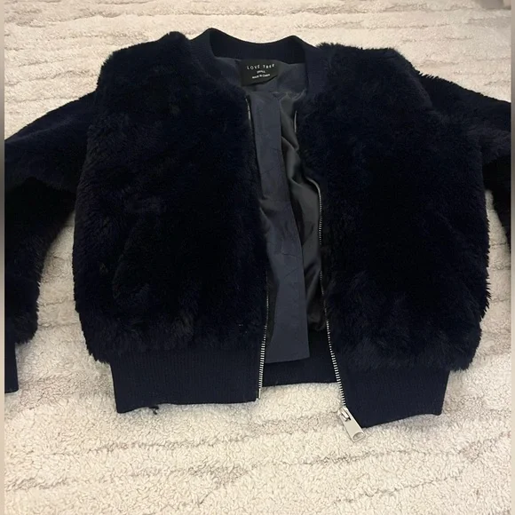 🤩🤩🤩🤩❄️❄️❄️☃️🎿⛷️ dark navy faux fur zip closure bomber jacket size s, worn 1x - Picture 6 of 7